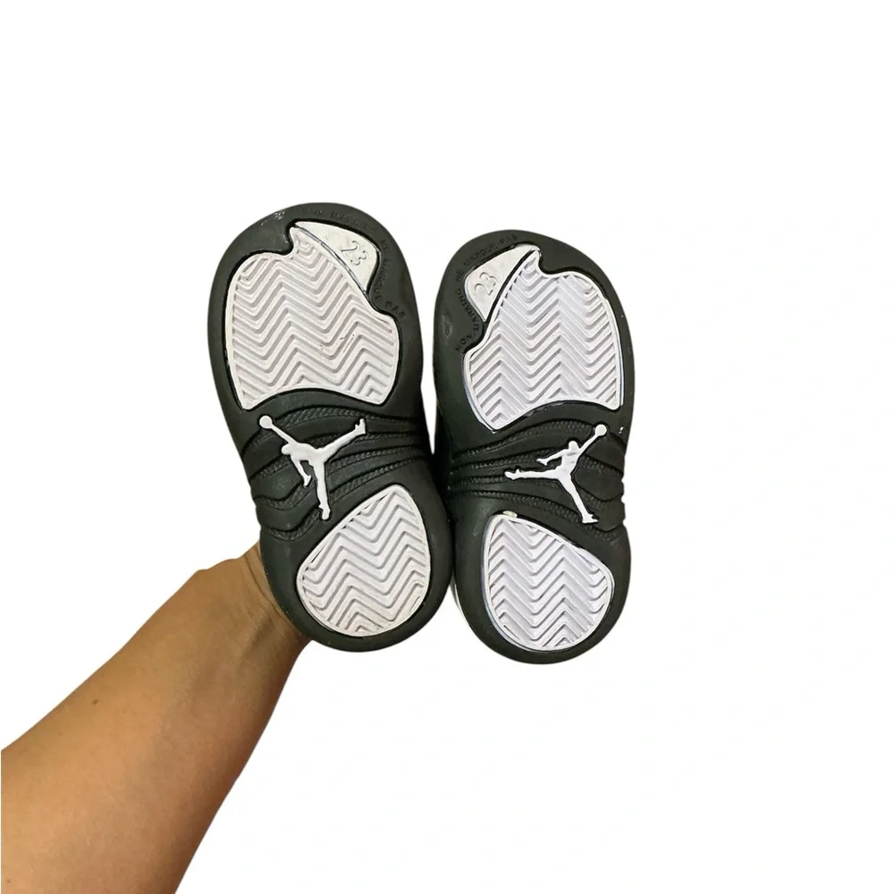 Air Jordan 12 Retro White Black Floral Toddler Crib Shoes size 5c‎